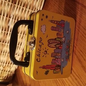 Luke-A-Tuke Chicago Yellow Metal Case with handle, never used